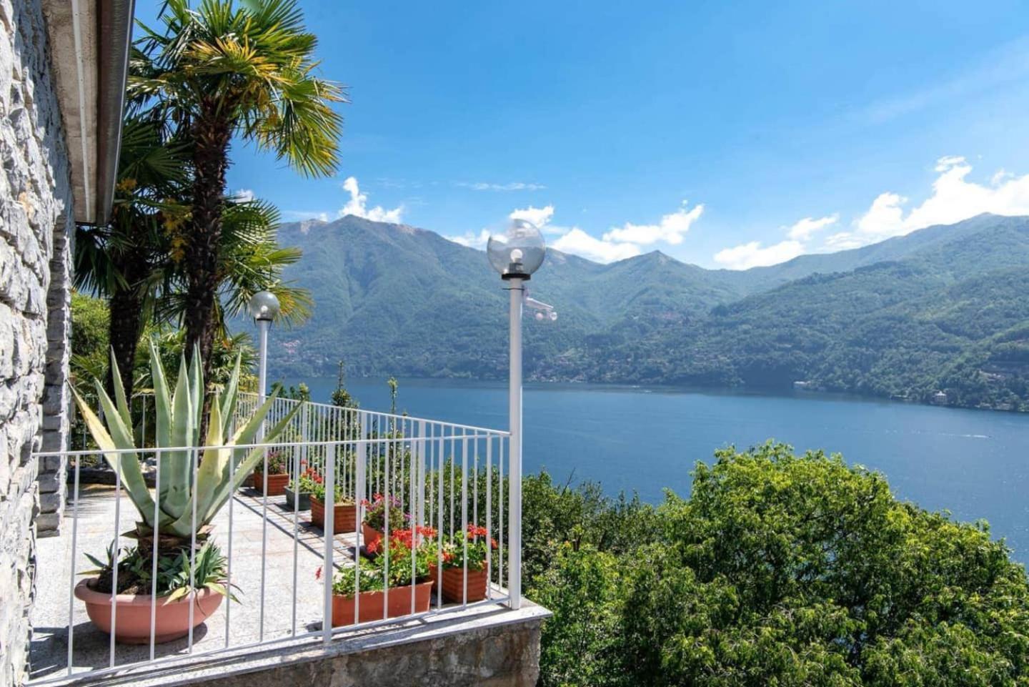 Villa Fantastica Carate Urio Kültér fotó